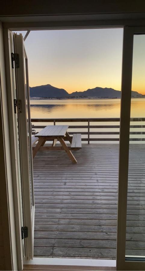 Rorbu I Lofoten Villa เลคเนส ภายนอก รูปภาพ